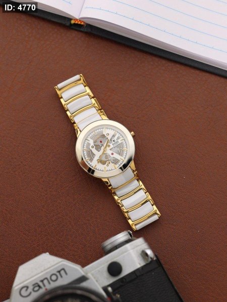 ساعة رادو رجالي (ساعة + علبة فخمة)