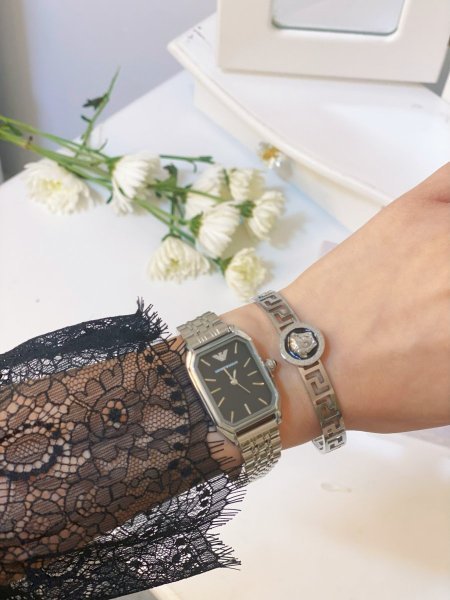 طقم ستاتي (ساعة ارماني ستاتي + اسوارة )