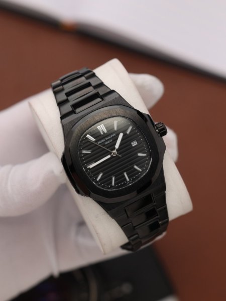 ساعة باتيك فيليب رجالي (ساعة + علبة فخمة)