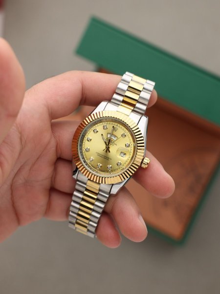 ساعة رولكس رجالي (ساعة + علبة فخمة)