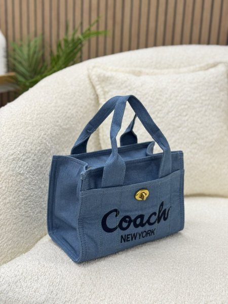 شنطة كوتش (شنطة + بوكس أصلي)