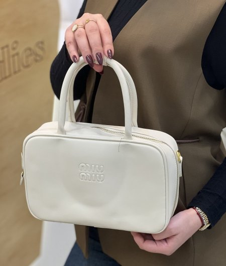 شنطة ميو ميو