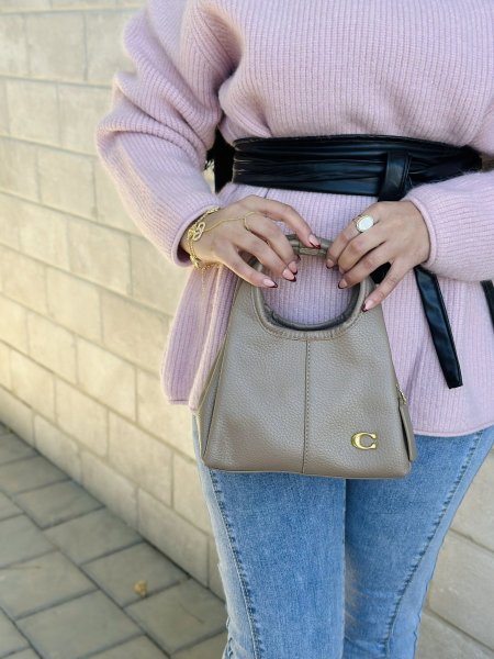 شنطة كوتش (شنطة + بوكس أصلي)