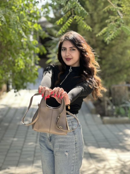 شنطة كوتش (شنطة + بوكس أصلي)