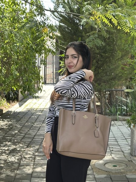 شنطة كوتش (شنطة + بوكس أصلي)