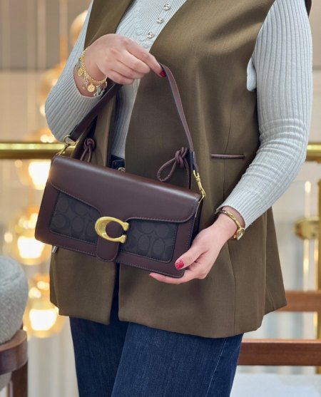 شنطة كوتش (شنطة + بوكس أصلي)