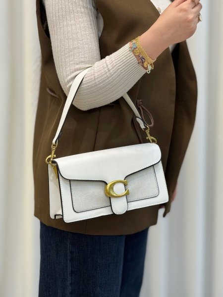 شنطة كوتش (شنطة + بوكس أصلي)