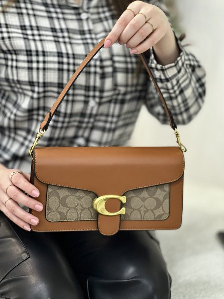 شنطة كوتش (شنطة + بوكس أصلي)