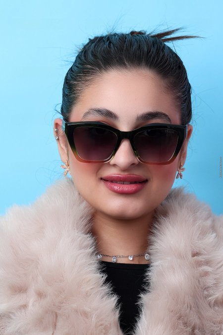 نظارة برادا ستاتي