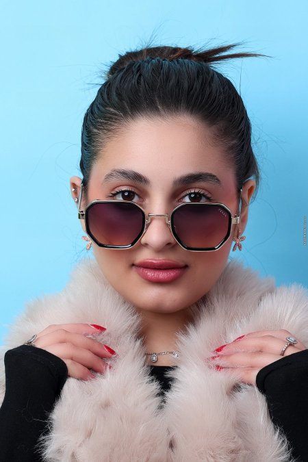 نظارة برادا ستاتي