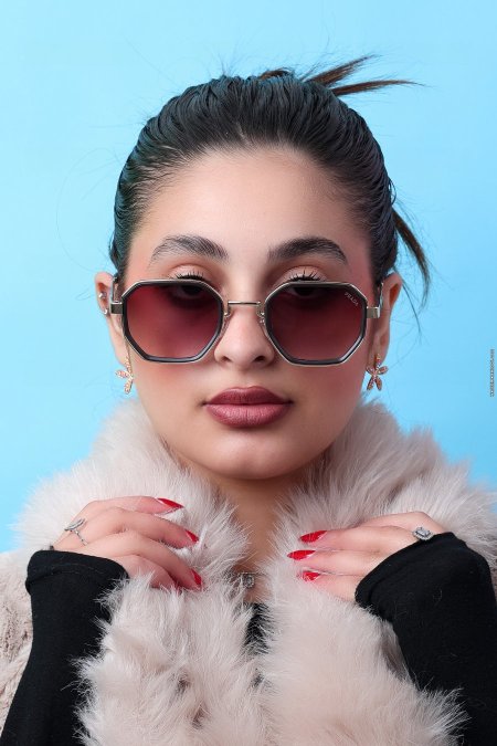 نظارة برادا ستاتي