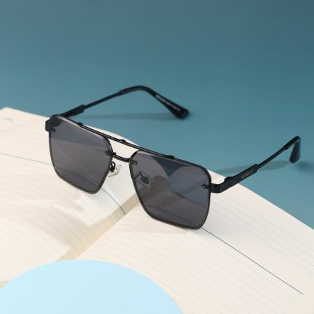 نظارة فيرزاتشي رجالي