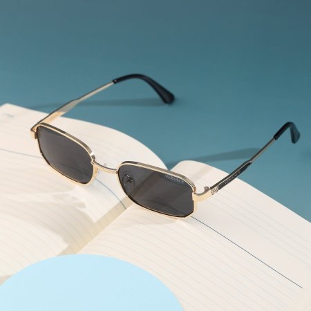 نظارة فيرزاتشي رجالي