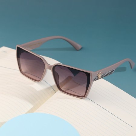 نظارة فيرزاتشي ستاتي