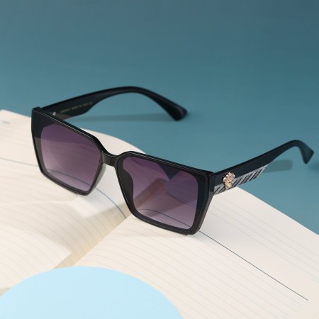 نظارة فيرزاتشي ستاتي