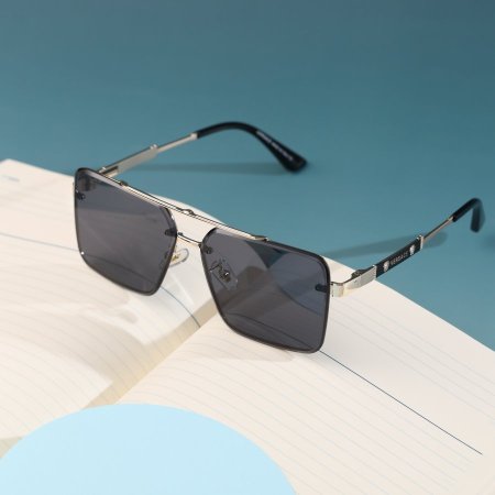 نظارة فيرزاتشي رجالي