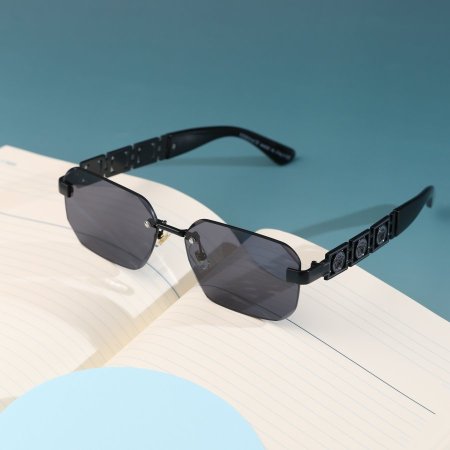 نظارة فيرزاتشي ستاتي