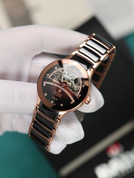 ساعة رادو رجالي نبض اوتوماتيك (ساعة + علبة فخمة)