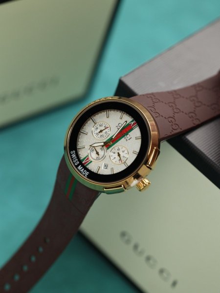 ساعة جوتشي رجالي (ساعة + علبة فخمة)