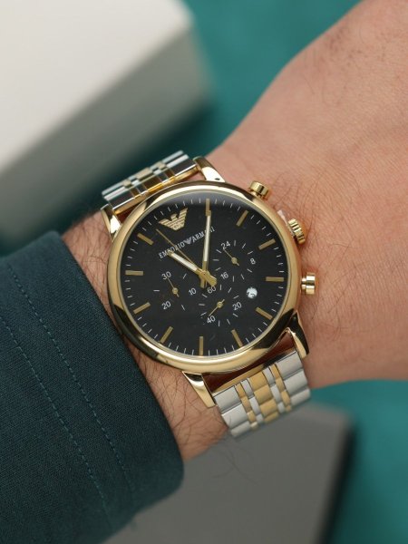 ساعة ارماني رجالي (ساعة + علبة فخمة)