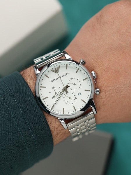 ساعة ارماني رجالي (ساعة + علبة فخمة)