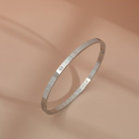 اسوارة ستاتي