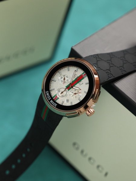 ساعة جوتشي رجالي (ساعة + علبة فخمة)