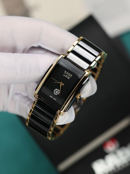 ساعة رادو رجالي سيراميك ثقيل (ساعة + علبة فخمة)