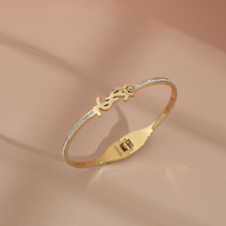 اسوارة ستاتي