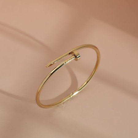 اسوارة ستاتي