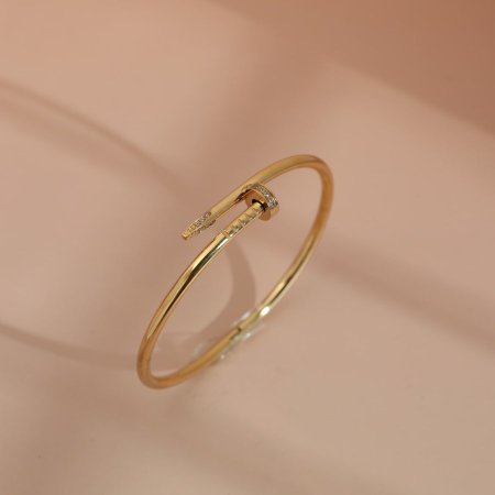 اسوارة ستاتي