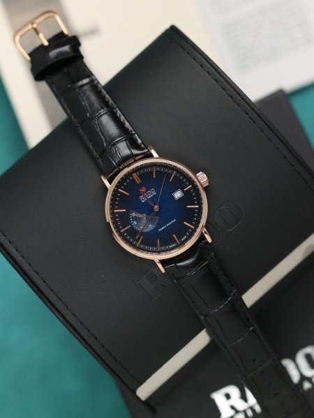 ساعة رادو رجالي جلد (ساعة + علبة فخمة)