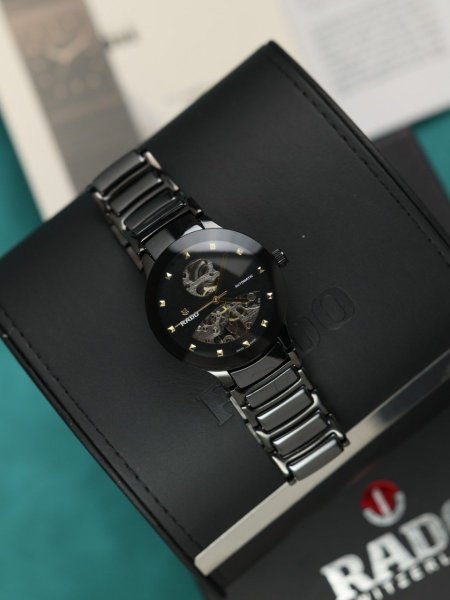 ساعة رادو رجالي نبض اوتوماتيك (ساعة + علبة فخمة)