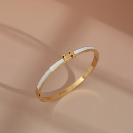 اسوارة ستاتي