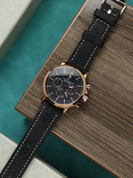 ساعة تومي هيفلينغير رجالي (ساعة + علبة فخمة)