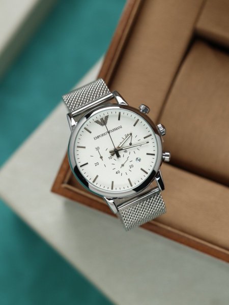 ساعة ارماني رجالي (ساعة + علبة فخمة)