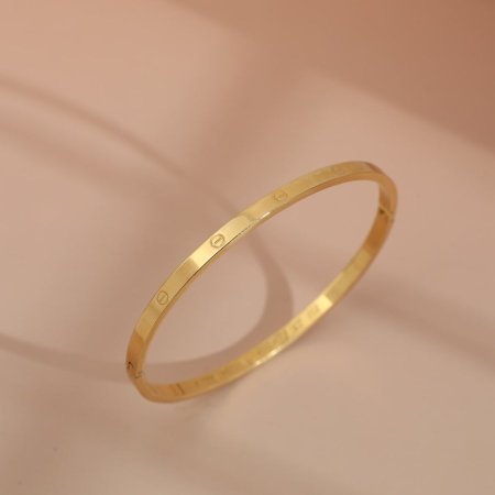 اسوارة ستاتي