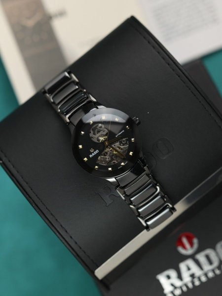 ساعة رادو رجالي نبض اوتوماتيك (ساعة + علبة فخمة)