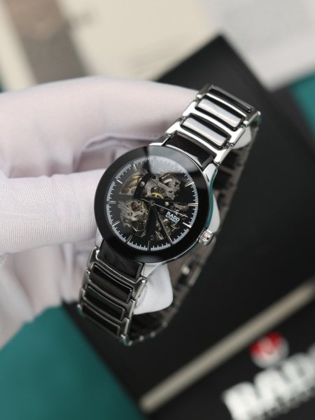 ساعة رادو رجالي نبض اوتوماتيك (ساعة + علبة فخمة)