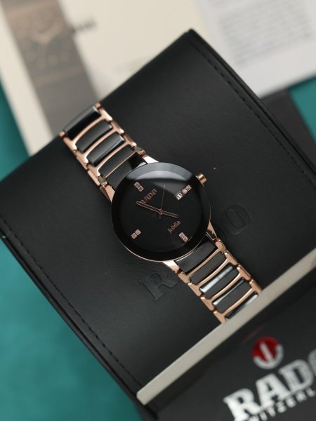 ساعة رادو رجالي سيراميك (ساعة + علبة فخمة)
