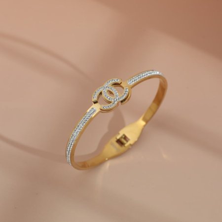 اسوارة ستاتي
