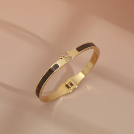 اسوارة ستاتي