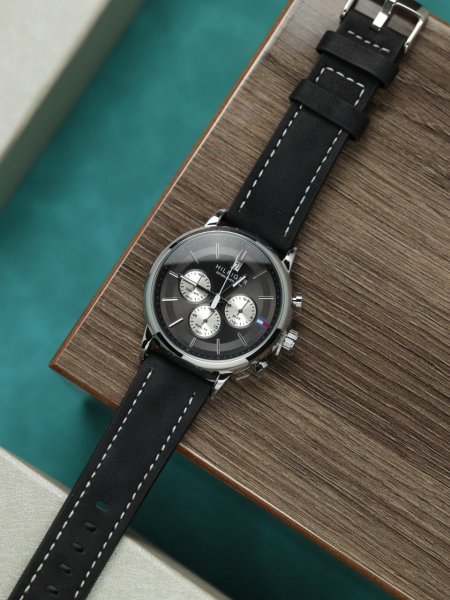 ساعة تومي هيفلينغير رجالي (ساعة + علبة فخمة)