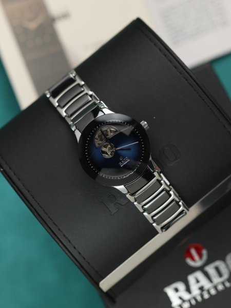 ساعة رادو رجالي نبض اوتوماتيك (ساعة + علبة فخمة)