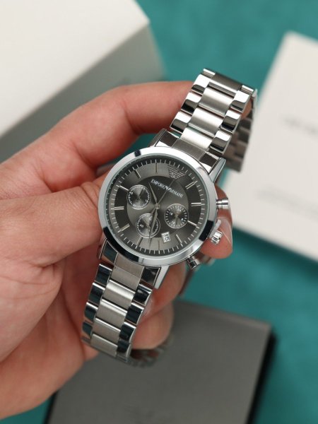 ساعة ارماني رجالي (ساعة + علبة فخمة)