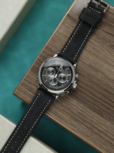 ساعة تومي هيفلينغير رجالي (ساعة + علبة فخمة)