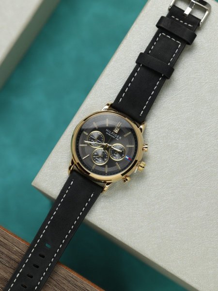 ساعة تومي هيفلينغير رجالي (ساعة + علبة فخمة)