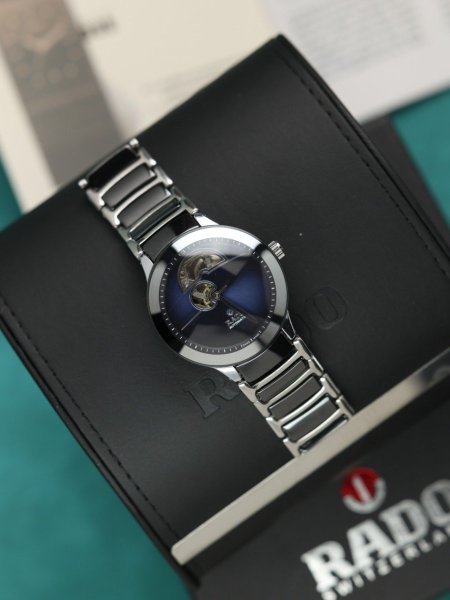 ساعة رادو رجالي نبض اوتوماتيك (ساعة + علبة فخمة)