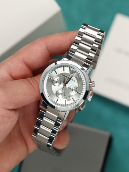 ساعة ارماني رجالي (ساعة + علبة فخمة)