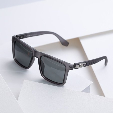 نظارة بورش ديزاين